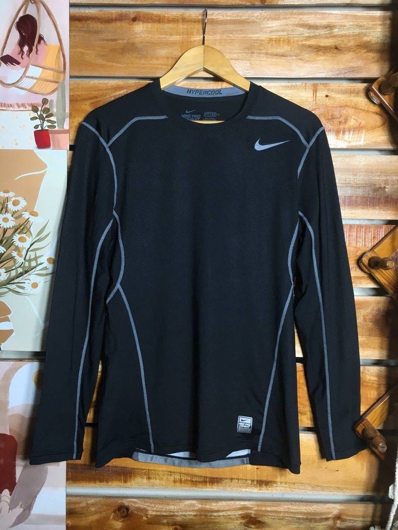 Nike Pro Combat Hypercool Drifit (Category: Swim Top & Rash Guards) located in Pagadian. Submitted by angelcanzado (Listing ID 1470356729, Image 1). Description: Nike Pro Combat Hypercool Drifit Excellent Condition Complete Tags No crack prints Medium - Large .
