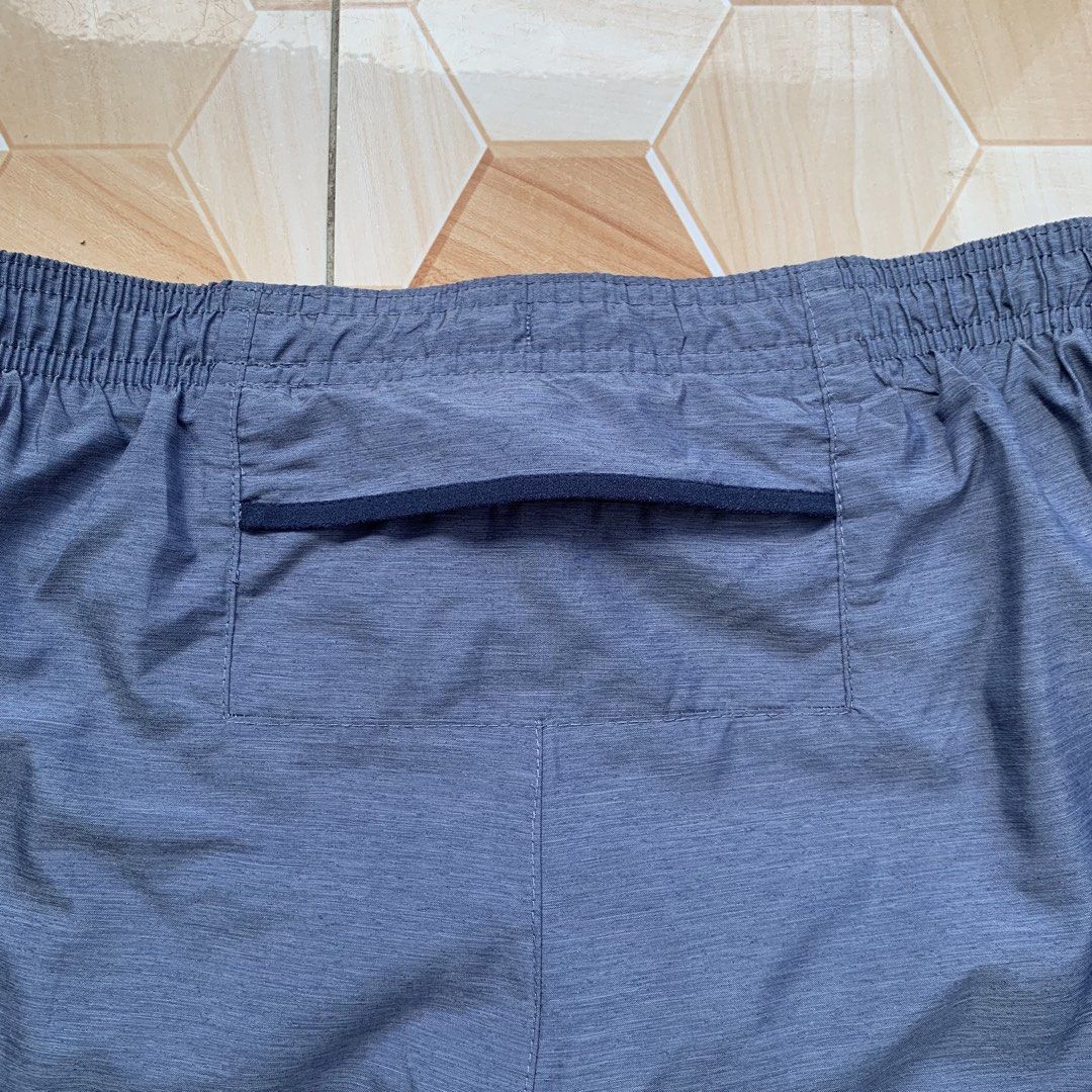 Nike Running Short❗️ (Category: Shorts) located in Cebu City. Submitted by darrylopon12219 (Listing ID 1470373715, Image 3). Description: Orig💯 Excellent Condition No Issue Size Large Color Rate:9.5/10 Dimes:W30-34 L18 Leghole 11 -Need Wash 📍 CONSOLACION, CEBU ‎🚚 ship via J&T ‎DM NOW📩.