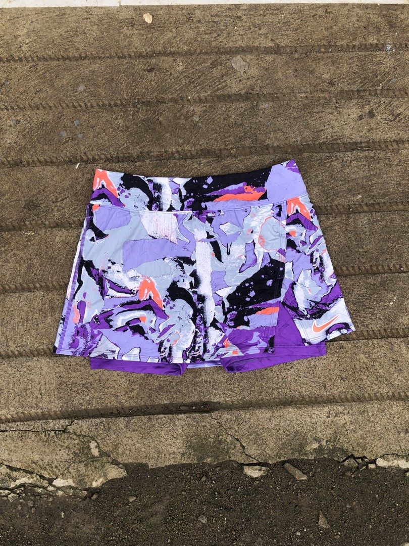 NIKE SKORT (Category: Skirts) located in Manila. Submitted by brightlion-472b2e (Listing ID 1470497028, Image 1). Description: 28-32 Brandnew condition.