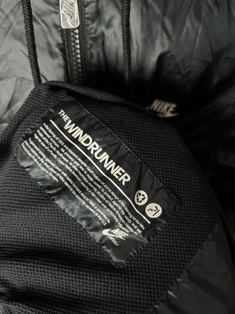 Nike Sportswear The Windrunner Jacket Black Size S (Category: Coats, Jackets and Outerwear) located in Dagupan City. Submitted by loves2thrifth (Listing ID 1470422549, Image 3). Description: - Brand: Nike Sportswear - Item: The Windrunner Jacket - Color: Classic Black - Size: Small - Condition: Excellent / Pre-loved (as applicable) - Design: Iconic chevron chest panel, hooded with full zip front - Storage: Secure zippered side pockets - Fit: Snug