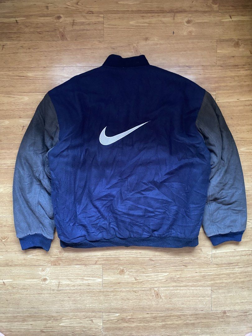 Nike Vintage (Category: Coats, Jackets and Outerwear) located in Cebu City. Submitted by streetwear_garage (Listing ID 1470449746, Image 3). Description: Vintage Nike Bomber Jacket Measurements. : - 26 | Width - 28 | Lenght Issue : wala ng leather sa sleeve but still presentable yan lang yung issue. BOXY XL! 🏷️ 1,299 Shipping fee is not yet included. Pm!.