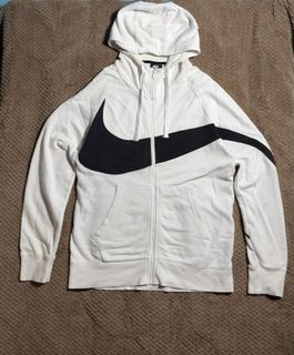 (Category: ) located in . Submitted by thriftnijwik (Listing ID 1470503502, Image 1). Description: .