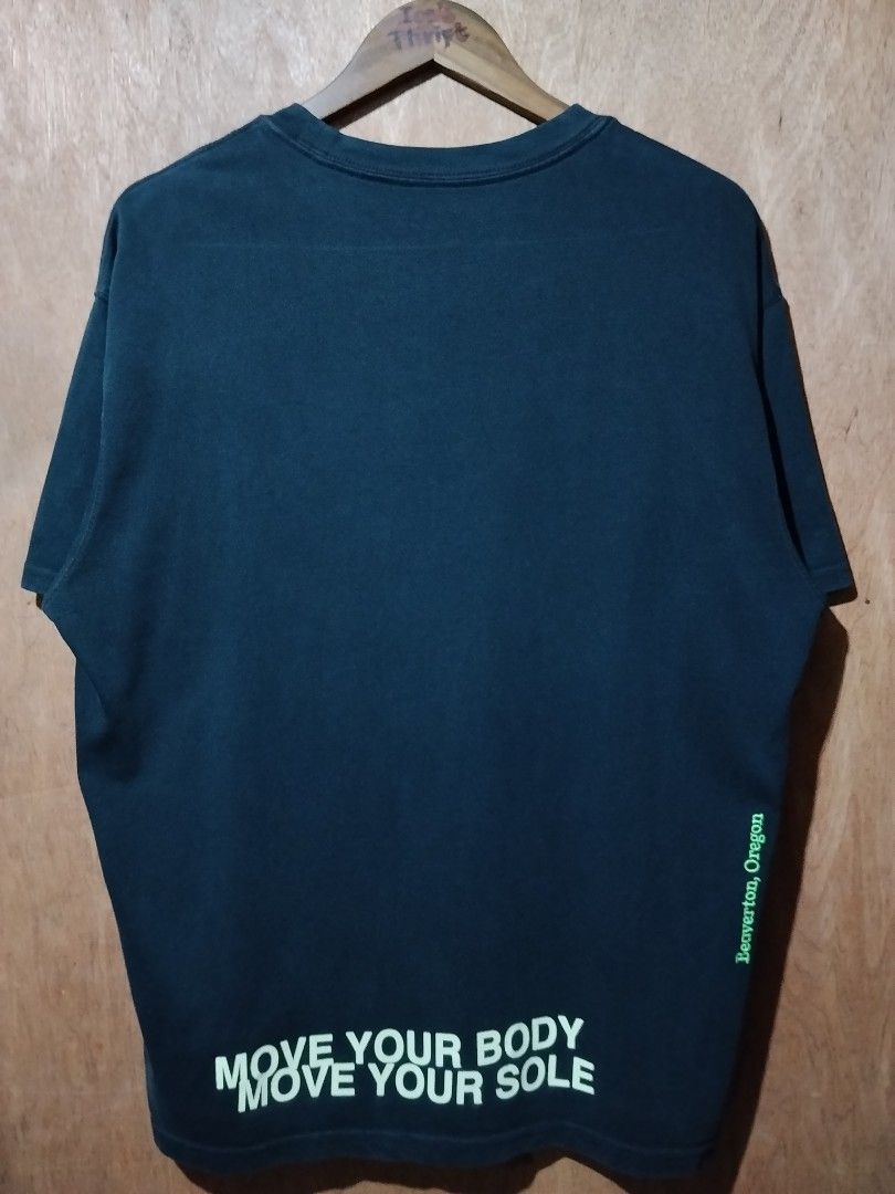 NIKE WORLDTOUR TSHIRT (Category: Activewear) located in Kalibo. Submitted by ionsthrift (Listing ID 1470532670, Image 3). Description: 📌Ugaliing mag basa palagi, pra iwas tanong o aberya. 📌Wag na mag offer kng hndi nman kayang panindigan or bibilhin. Dahil once na nag offer ka dpat sure ka. 📌Please, manage your expectation nlng, halos lahat po ng items ay galing ukay, denedeclare ko nman pag my issue, pro pasensya na pag meron akong di napansi
