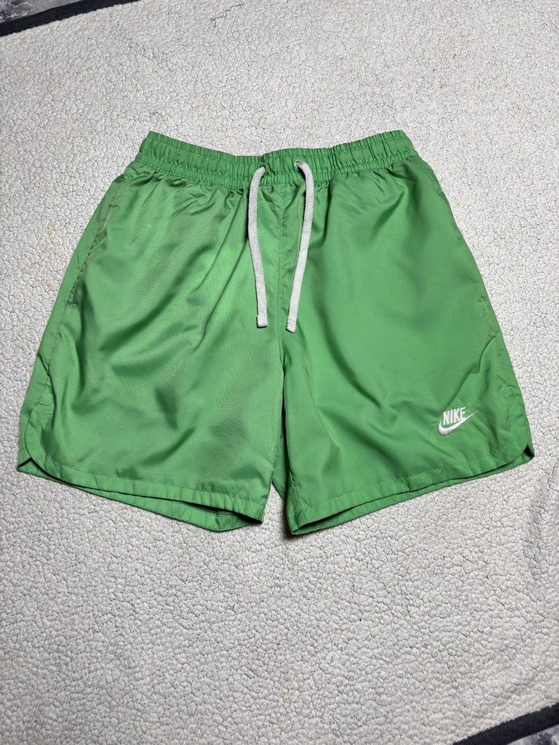Nike Woven Shorts Size 30-34 (Category: Shorts) located in Cagayan de Oro. Submitted by rare.theory (Listing ID 1470360390, Image 2). Description: Size: Medium Waistline: 30-34 Condition: Good as new Color rate: 10/10 Mine: ₱850 + (sf) Loc: Iligan City, Mindanao. (CAN SHIP NATIONWIDE)✈️🇵🇭.