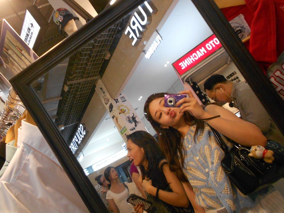 Nikon Coolpix Purple Digital Camera (Category: Cameras) located in Paranaque City. Submitted by loui.se (Listing ID 1470446304, Image 3). Description: - Vibrant bright purple color digicam - Nikkor 6x optical zoom VR lens (4.6-27.6mm, f/3.5-6.5) - Compact and lightweight body fits easily in your pocket or bag - Simple, user-friendly operation for effortless shooting - Perfect for good digicam quality pics good saturation and digital cam vibes. Sa