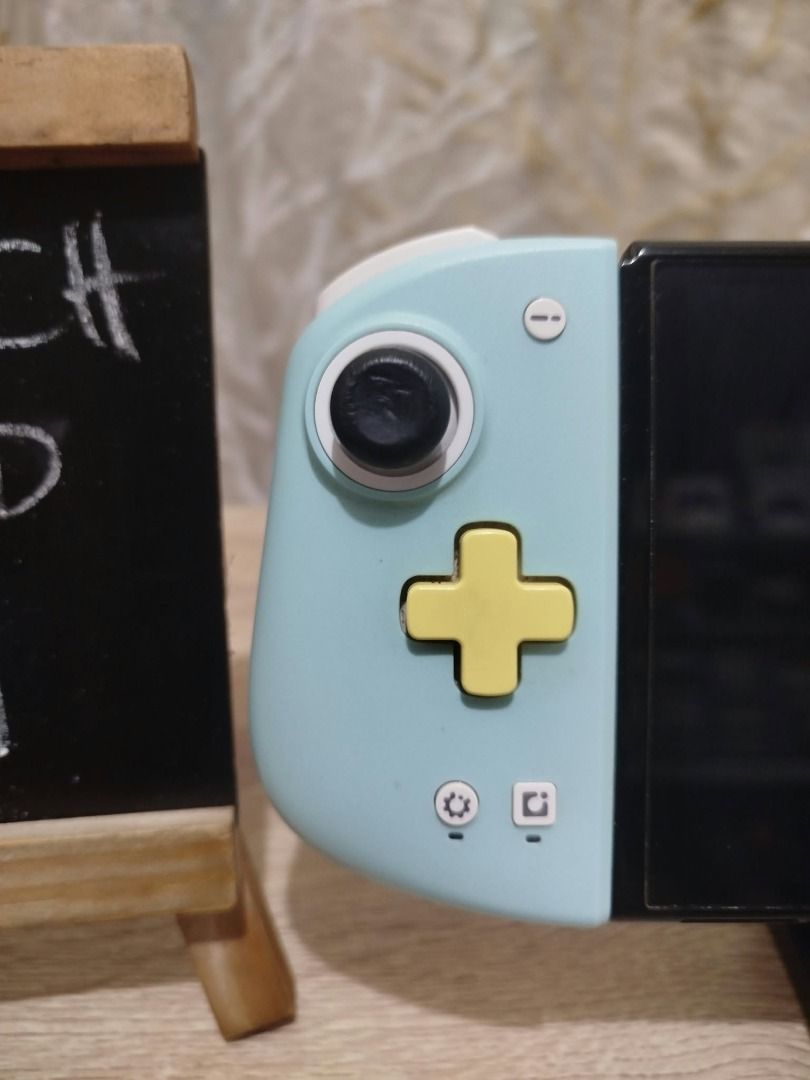 Nintendo Switch OLED with Mobapad Joy-Cons (Category: Nintendo) located in Paranaque City. Submitted by thebiskwitcompany (Listing ID 1470362838, Image 3). Description: #199 Nintendo Switch Oled P7995 -Unit, Mobapad Joycon and Charger only -No Issue (buttons, analog, eshop, micro sd card reader, wifi etc) -with tempered glass since day 1 -very good condition! Shipping through Lalamove, Grab, JNT, LBC (COD/COP) Pickup @ 4th Estate Paranaque waze: 