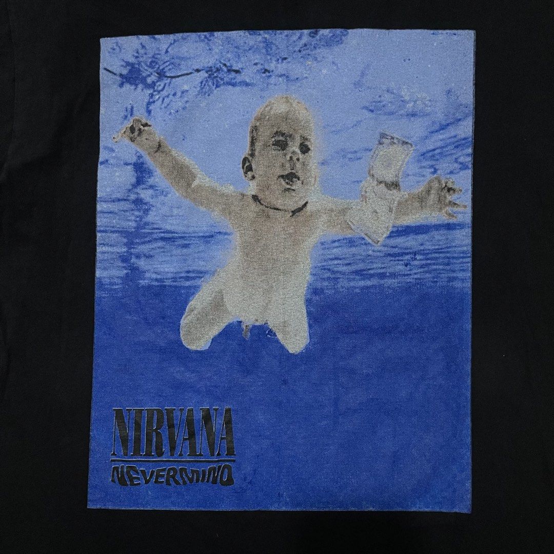 Nirvana “Nevermind” Band Tee (Category: Tshirts & Polo Shirts ) located in Manila. Submitted by bloodripsx (Listing ID 1470543967, Image 3). Description: .