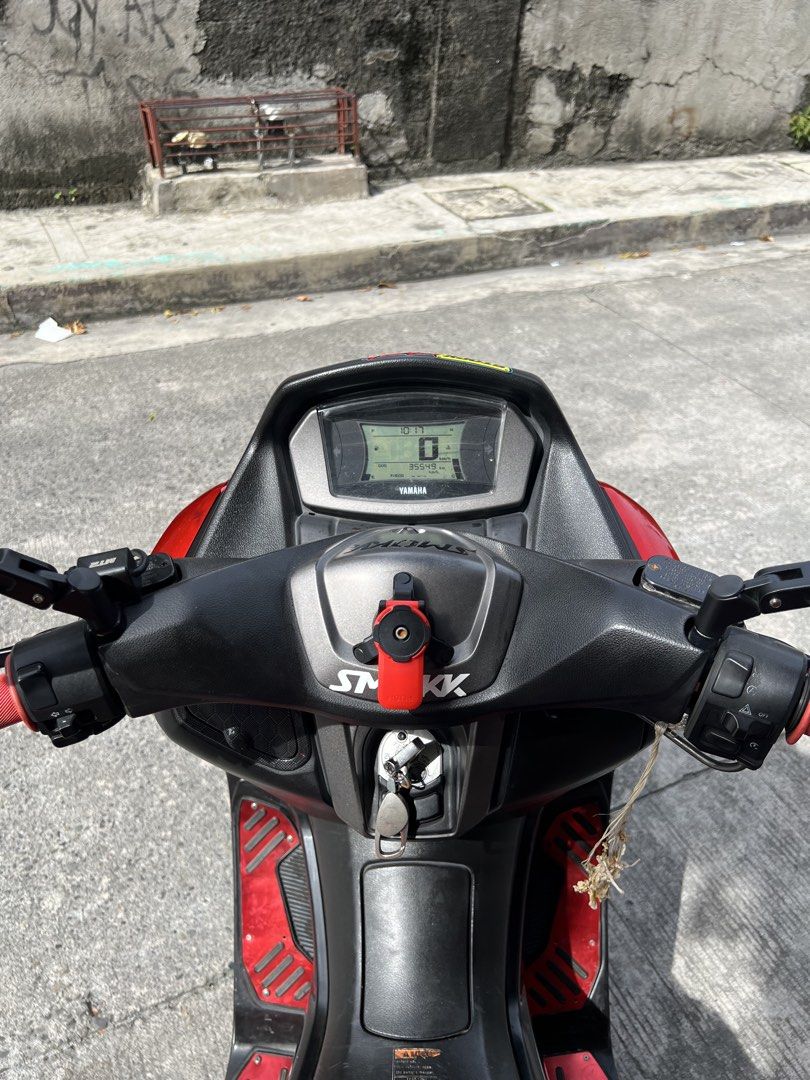 Nmax V2 2021 (Category: Motorbikes for Sale) located in Pasay City. Submitted by bryanmangaliag05 (Listing ID 1470364220, Image 3). Description: NMAX V2 2021 NON ABS Price: 85K NALANG‼️ Original OR CR Open Dos Registered 2027 May plaka from LTO 35K odo Color indicated Led tail light Saiyan series shock Makinis fairings Walang center stand pero may kabitan pa. Location: Pasay city leveriza Pickup Only.