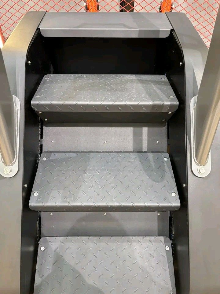 Non-electric Stair Master (Category: Cardio & Fitness Machines) located in Caloocan City. Submitted by protein888 (Listing ID 1470412607, Image 3). Description: .