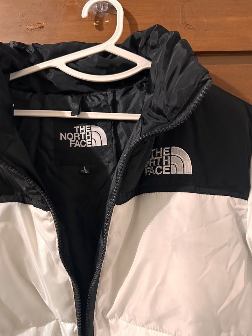 North Face - Nuptse Puffer Jacket women’s Large (Category: Coats, Jackets and Outerwear) located in Manila. Submitted by rfbcastr (Listing ID 1470359636, Image 3). Description: Cannot guarantee authenticity Brand new never been worn Loc: Marikina .