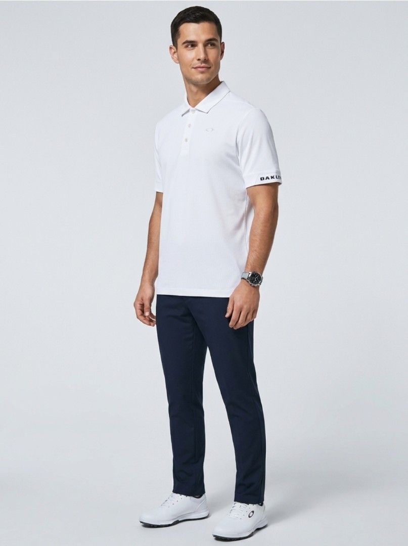 Oakley Dri fit for Men (Category: Activewear) located in Las Pinas. Submitted by happyfindstuff4u (Listing ID 1470503373, Image 1). Description: Untag paper but new US/EU Medium Japan Large Bought from US not ukay.