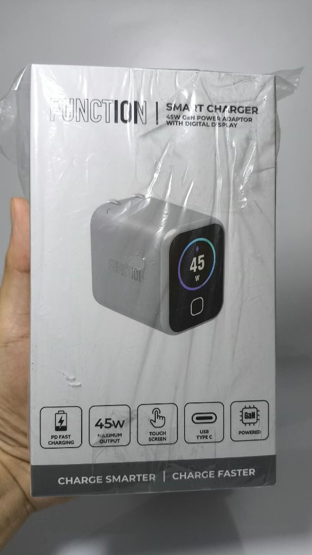Official Function101 45W GaN Smart Charger - with Digital Power Display (Category: Chargers & Cables) located in Caloocan City. Submitted by luffy694 (Listing ID 1470544302, Image 1). Description: Upgrade your everyday charging setup with the Function101 45W GaN Smart Charger. *Real-Time Smart Display *Next-Gen GaN Efficiency *Wide Compatibility (PD 3.0 & PPS) *Travel-Friendly Design *Multi-Layer Safety Protection HOW TO ORDER: Click "Chat" or "M