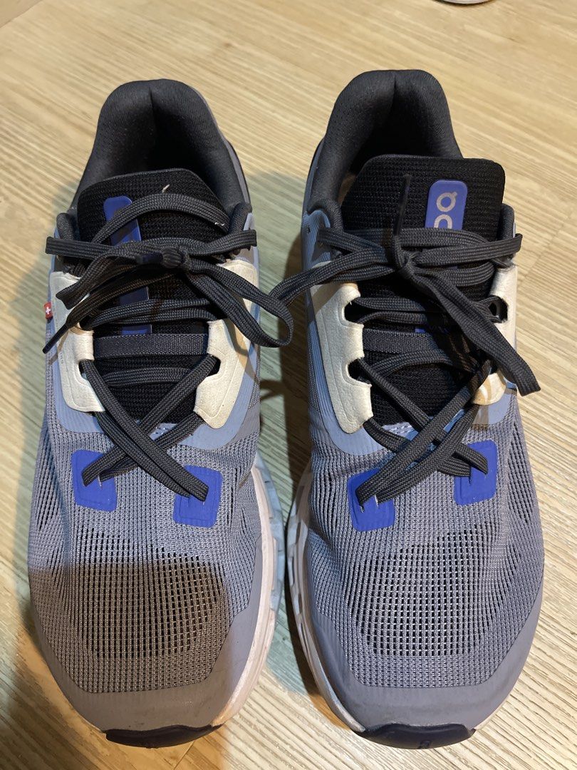 On Running Cloudstratus “Fossil Midnight” shoes (Category: Sneakers) located in Manila. Submitted by nachoco (Listing ID 1470488509, Image 1). Description: Used for few times only Price negotiable - Brand: On Running Cloudstratus - Colorway: Grey and Navy - Size: US M8.5 / EUR 42 / UK 8 - Cushioning: Helion superfoam midsole with signature CloudTec - Design: Swiss-engineered for maximum comfort - Condition: Clean uppers with minor dirt marks on t