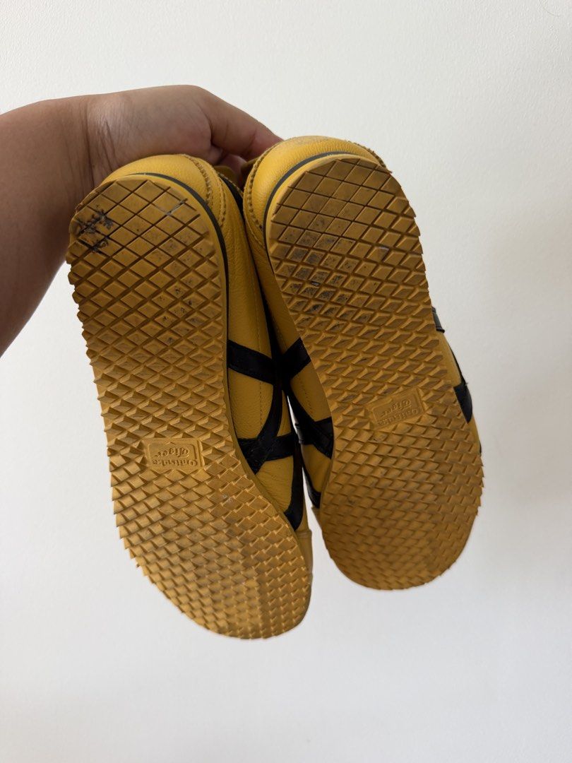 Onitsuka Tiger Mexico 66 SD "Kill Bill" (Category: Sneakers) located in Mandaluyong City. Submitted by ratr14 (Listing ID 1470359546, Image 2). Description: Size: EUR 38 / US 5.5 / UK 4.5 / CM 24.0 Bought in Japan Used 2x only.