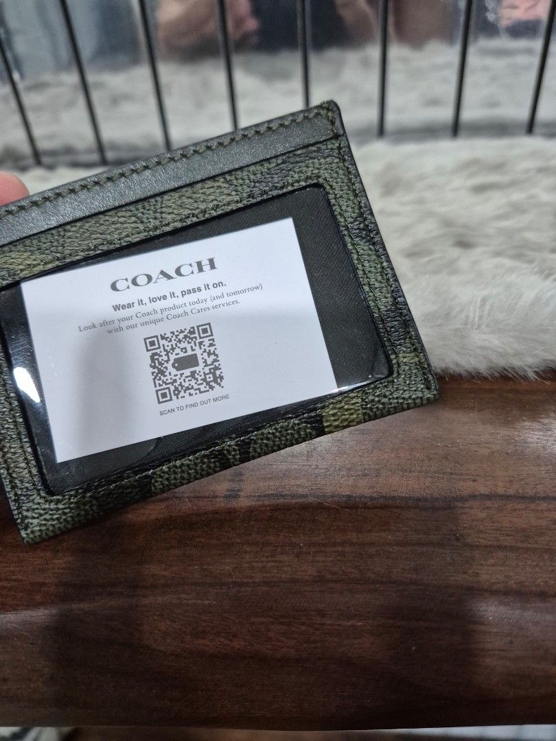 Original Coach Slim Card Holder (Category: Wallets & Card Holders) located in Cavite. Submitted by chaellebrandsluxe (Listing ID 1470364591, Image 2). Description: selling low, with carecard only what you see is what you get LP posted already.