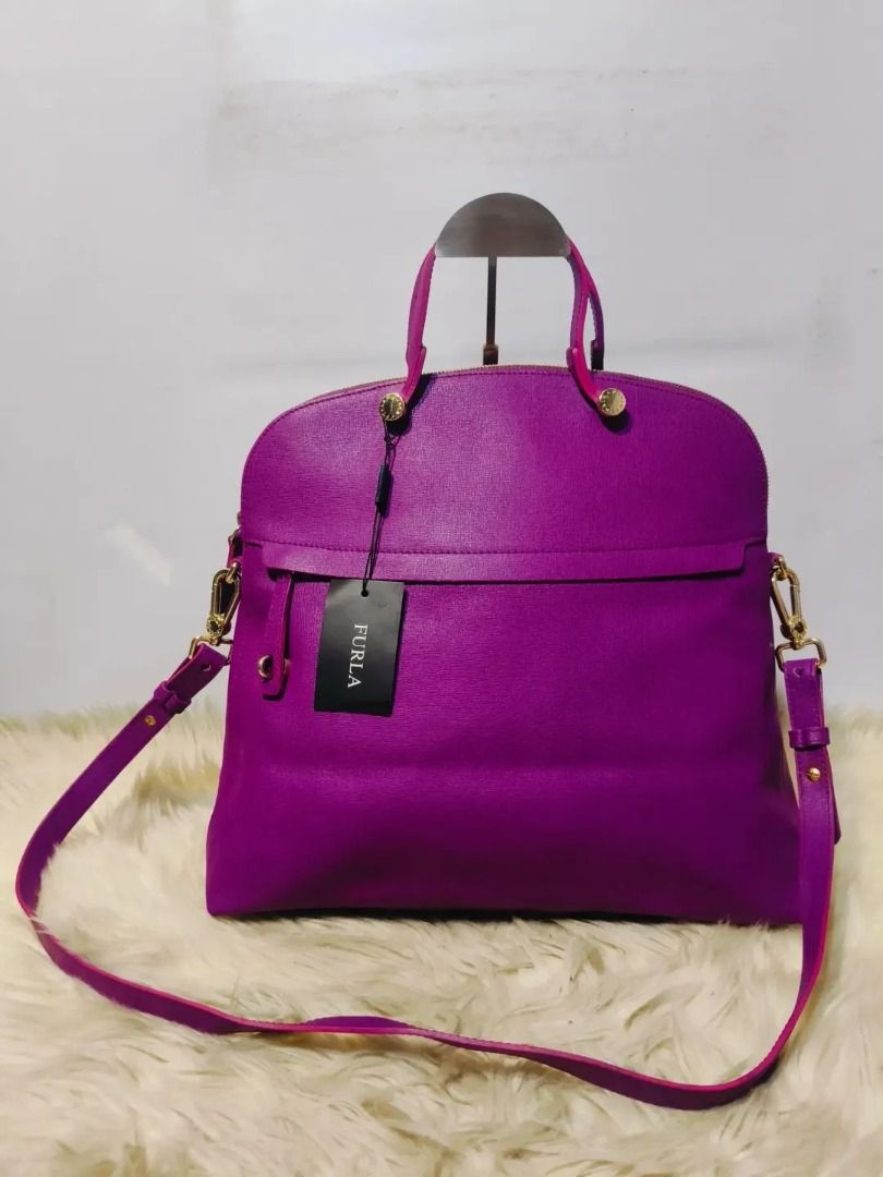 Original FURLA 2way (Category: Shoulder Bags) located in Cabuyao City. Submitted by your____lux____shop (Listing ID 1470524809, Image 1). Description: Sale❗️Sale❗️Sale❗️ ₱ 4,899 Original FURLA Brand-new w/ tag Magenta Large Pure genuine leather Flawless 📌First to pay!.
