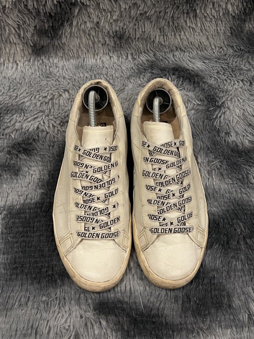 Original ggdb 40 (Category: Sneakers) located in Quezon City. Submitted by snoooow (Listing ID 1470507533, Image 2). Description: Original ggdb sneakers Size 40 euro mens Used Shoes with ggdb dustbag.