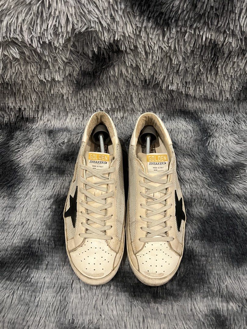 Original ggdb 44 (Category: Sneakers) located in Quezon City. Submitted by snoooow (Listing ID 1470489278, Image 2). Description: Original ggdb sneakers Size 44 euro mens Used shoes with ggdb dustbag.