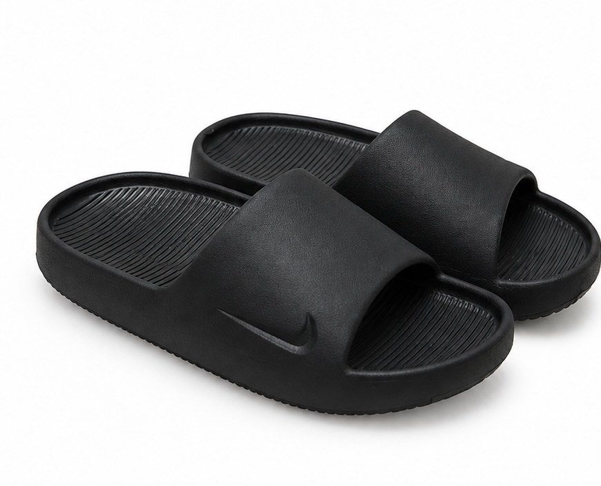 Original Nike Calm Slide Kids (Category: Babies & Kids Fashion) located in Manila. Submitted by min.reyes (Listing ID 1470391063, Image 1). Description: Original Nike Calm Slide Kids Color Black Size 26-27 9c-10c.