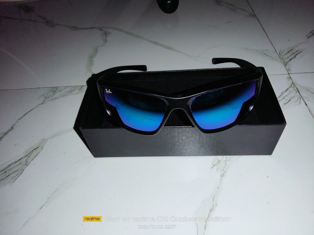 Original Ray-Ban Tech RB4461 (Category: Luxury Accessories) located in Trece Martires City. Submitted by bravemoon_970351 (Listing ID 1470480244, Image 3). Description: For Sale: Original Ray-Ban Tech Sunglasses ✨Model: RB4461 📏Size: 61-16 Lens: G-15 💙Color: Matte Black Frame/ Blue Lenses 📦Condition: Almost Brand New 💰Price: ₱9,500 Negotiable Selling My Ray-Ban Sunglasses!Almost Brand New And Still In Good Condition. Stylish And Perfect For E