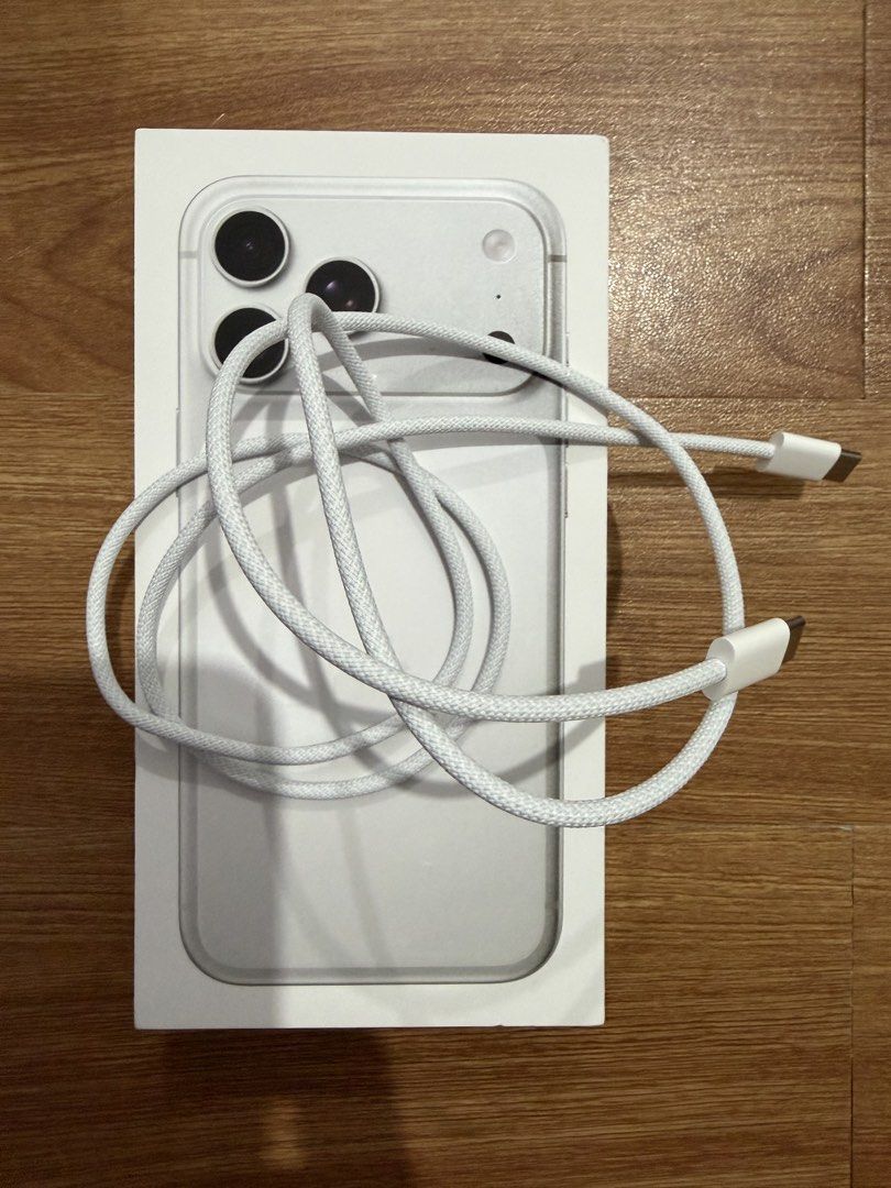 Original USB-C Charger Cable 1m iPhone (Category: Chargers) located in Pasig City. Submitted by justforfun-collectibles (Listing ID 1470513704, Image 1). Description: .