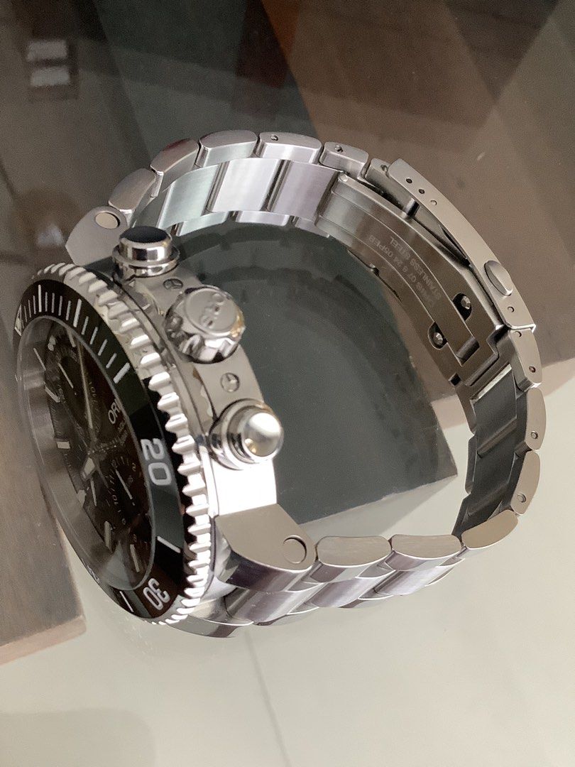 ORIS AQUIS Chronograph Automatic 45.5mm Watch (Category: Luxury Watches) located in Taytay. Submitted by eugeneyoung (Listing ID 1470401881, Image 3). Description: ✅ Ref.model# 01.774.7743.4155-07 8 24 05PEB. ✅ 45.5mm. Case size. ✅ Automatic Oris Caliber 774 Winding Movement. ✅ 48 Hour Power Reserved. ✅ Blue Dial. ✅ Ceramic Bezel. ✅ Sapphire Domed Crystal Glass with AR. ✅ Chronograph Functions. ✅ 9.2/10 Conditions. ✅ Complete set. ✅ For Sale/ Swa