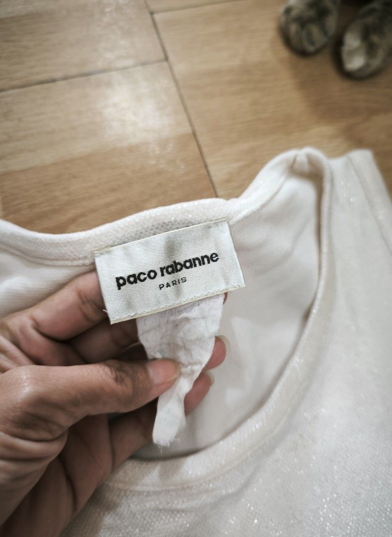 Paco Rabanne top (Category: Sleeveless) located in Manila. Submitted by wearforce (Listing ID 1470500247, Image 3). Description: Paco Rabanne white top color: white fit: small color rate 9/10 in good condition 350 + sf.
