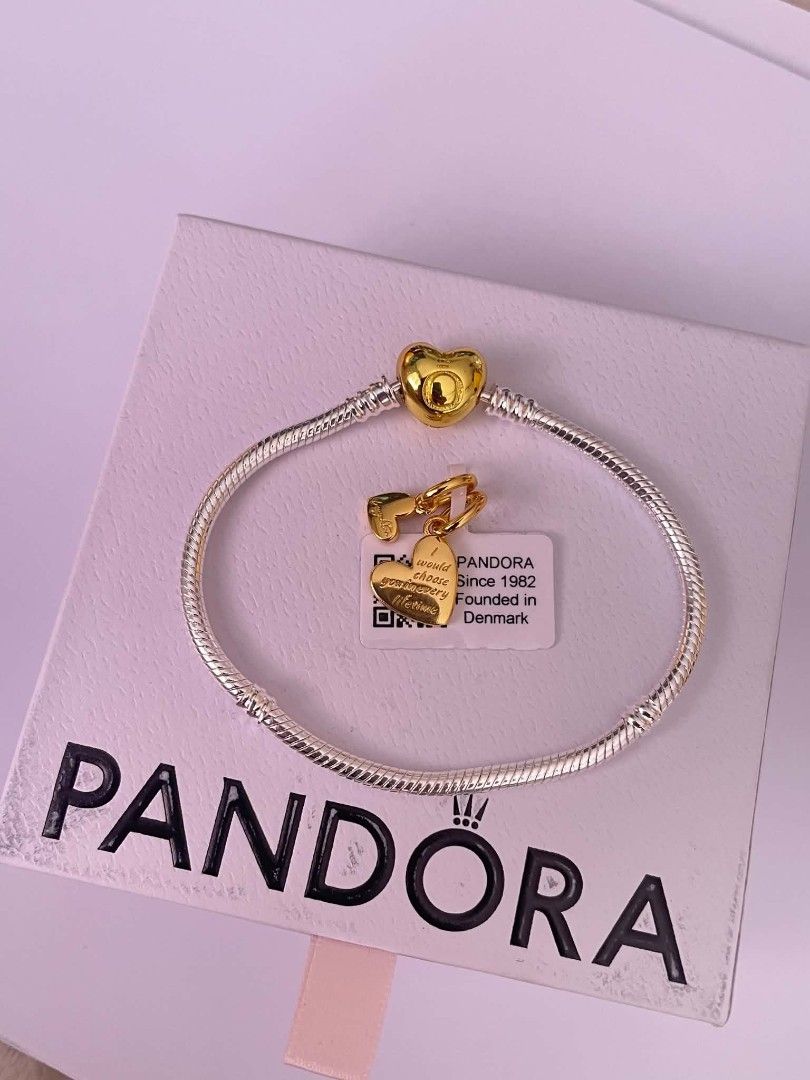 Pandora 18cm bracelet with charm (Category: Bracelets) located in Manila. Submitted by mycloset2025 (Listing ID 1470361763, Image 1). Description: .