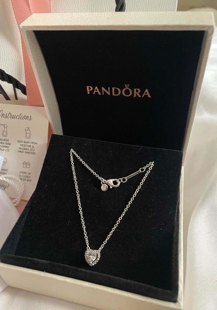 Pandora Silver Elevated heart Necklace (Category: Necklaces) located in Manila. Submitted by mycloset2025 (Listing ID 1470353189, Image 1). Description: .