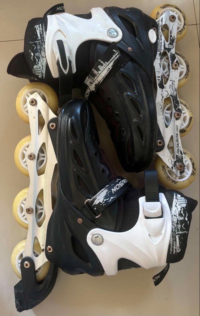 Papaison Inline Skates Adjustable Size EU 40-43 XL (Category: Skates, Rollerblades & Scooters) located in Caloocan City. Submitted by jevmapanao (Listing ID 1470406750, Image 3). Description: - Brand: Papaison Inline Skates - Color: Black and White - Size: Adjustable EU 40-43 (Best for teens & adults 15+) - Ready for outdoor use - Message for deals and inquiries.