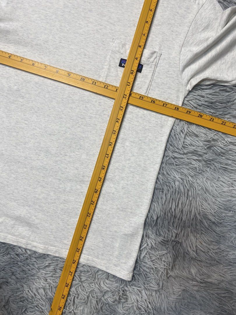 Patagonia Pocket Shirt (Category: Tshirts & Polo Shirts ) located in Solano. Submitted by solothrifting (Listing ID 1470511904, Image 3). Description: Patagonia Pocket Shirt Condition: 9/10 Size on tag: XS, can fit S Measurements in photos.