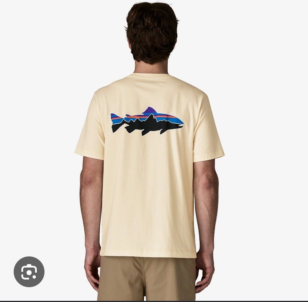 Patagonia Shirt (Category: Tshirts & Polo Shirts ) located in Cabuyao City. Submitted by THRIFTHITS (Listing ID 1470350383, Image 3). Description: Patagonia Fitz Merch (Authentic) Complete tags 22x28 Mine 380‼️ Direct Message me and Add for fast Transaction ty .