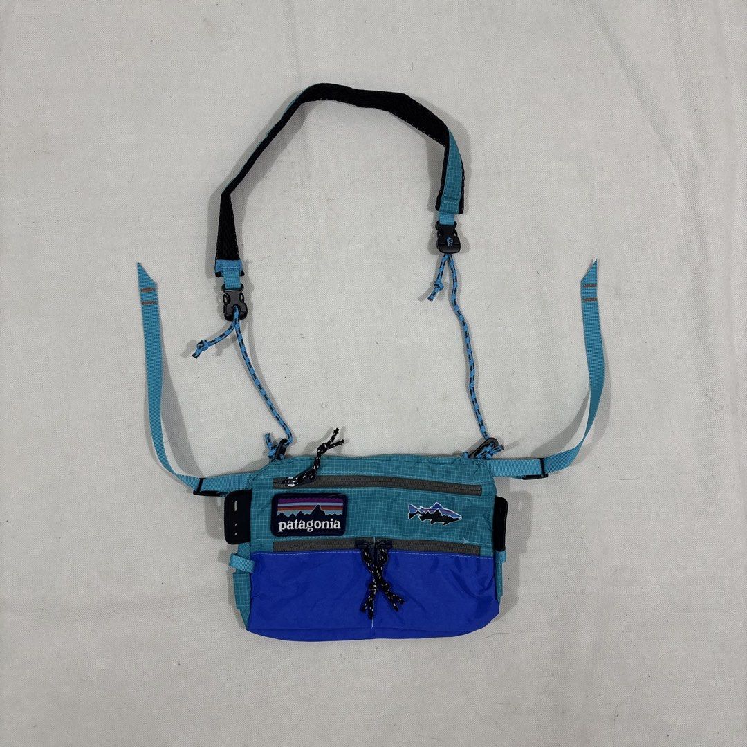 Patagonia Sling Shoulder Belt Bag (Category: Sling Bags) located in Cavite. Submitted by itsayaaa (Listing ID 1470542124, Image 2). Description: No issue Excellent Condition .