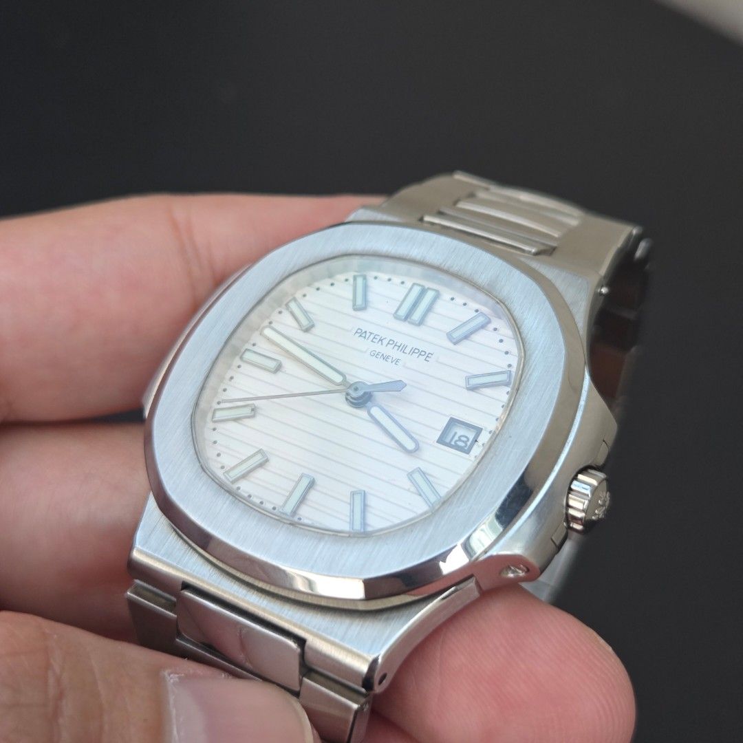 Patek Philippe Nautilus Watch (Category: Men's Watches) located in Quezon City. Submitted by flipandfind (Listing ID 1470516510, Image 2). Description: .