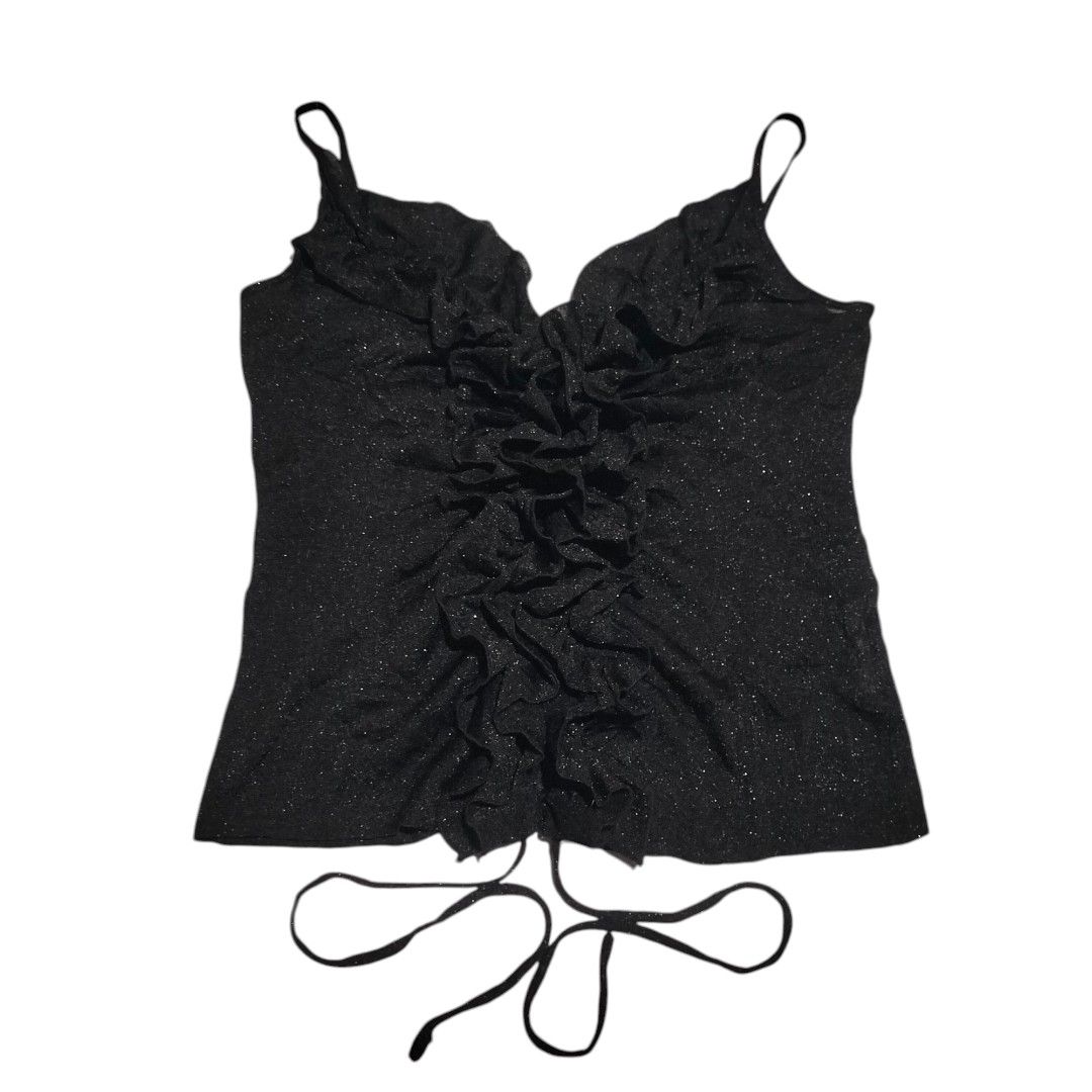 Petit Poudre Japan (Category: Sleeveless) located in Aloran. Submitted by thrift_hunter73 (Listing ID 1470484240, Image 1). Description: Petit Poudre Japan.