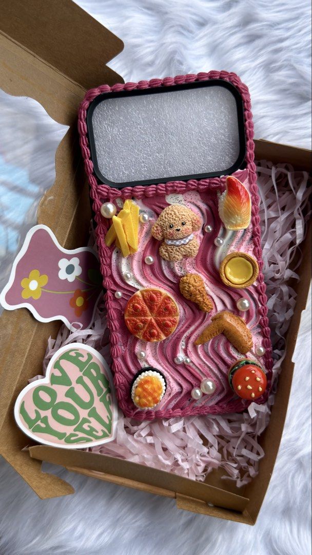 Phone Charm Case (Category: Cases & Sleeves) located in Manila. Submitted by geezaam (Listing ID 1470385225, Image 2). Description: 💖 Selling Custom Phone Charm Cases! 📱✨ Cute, personalized, and made just for you! 🥰 ✨ Available for ANY phone model 🎀 Customize it with your favorite charms! 📩 PM me if you’re interested! Thank you so much! 💕 🚚 Delivery: Lalamove / J&T 💸 Payment: Gcash/Maribank (PAYO) Location: Pasig/Taytay .
