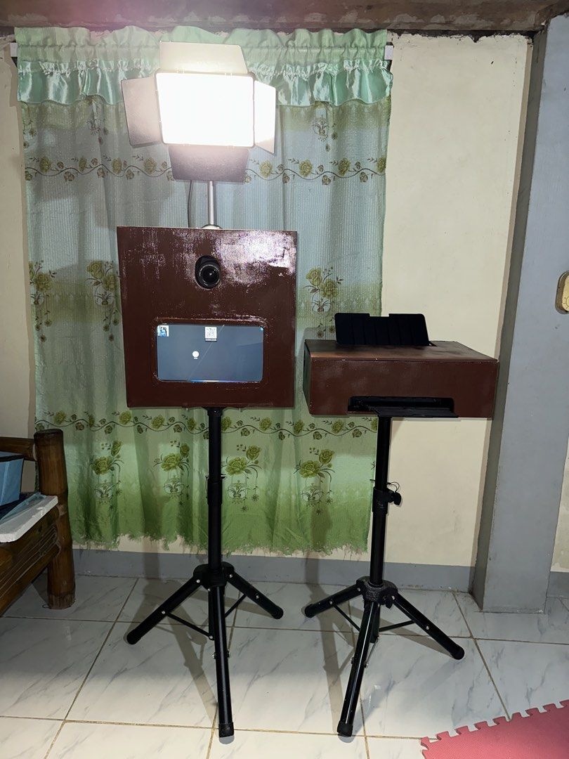 PHOTOBOOTH BOX SET (Category: Cameras) located in Mangaldan. Submitted by kapty (Listing ID 1470509370, Image 1). Description: Photobooth Box Selling my DIY Photobooth Box Complete Set!! INCLUSIONS: DIY PHOTOBOOTH BOX PRINTER BOX PRINTER(CANON TS207) 5PACKS OF 4R GLOSSY PAPER CAMERA(CANON 550D) CHARGER CABLE CONTINUOUS DUMMY BATTERY BAG STRAPS WINDOWS TABLET(NEC i5 7th Gen) CHARGER USB HUB PHOTOBOOTH SOFTWARE (DSLR BOOTH V7) 2 TRIPODS PANEL LIGHT