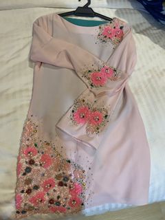 (Category: ) located in . Submitted by nadialala1 (Listing ID 1470376287, Image 1). Description: .
