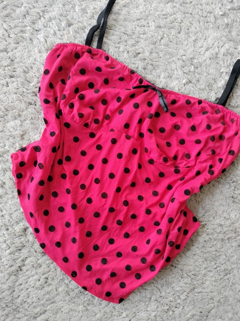 Pink Black Polka Dot Camisole Cami Top (Category: Sleeveless) located in Digos. Submitted by asteria_dollette (Listing ID 1470510628, Image 3). Description: :¨ ·.· ¨: `· . size: m-l ⋆.˚🎀⋆࿐♡⋆.˚ length: 18” || bust: 34” || waist: 34” || mine: ₱99 grab: ₱150 steal: ₱200 lock: ₱250 (yours) ໒꒰ྀི´ ˘ ` ꒱ྀིა ˚ʚ♡ɞ˚ 𝐦𝐢𝐧𝐞/𝐠𝐫𝐚𝐛/𝐥𝐨𝐜𝐤 𝐞𝐧𝐝𝐬 𝐨𝐧 𝐨𝐜𝐭 𝟑𝟎 || 𝟏𝟎:𝟎𝟎 𝐩𝐦 ˚ʚ♡ɞ˚ 𝐬𝐡𝐢𝐩𝐩𝐢𝐧𝐠 𝐨𝐟 𝐢𝐭𝐞𝐦𝐬: 𝐟𝐫𝐢𝐝𝐚𝐲 & 𝐦𝐨𝐧𝐝𝐚𝐲 ˚ʚ