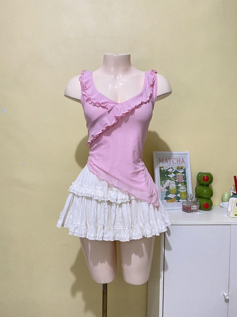 PINK DAINTY ASYMMETRICAL TOP (Category: Others Tops) located in Dasmarinas. Submitted by hannah.oakph (Listing ID 1470368510, Image 1). Description: medium to large.