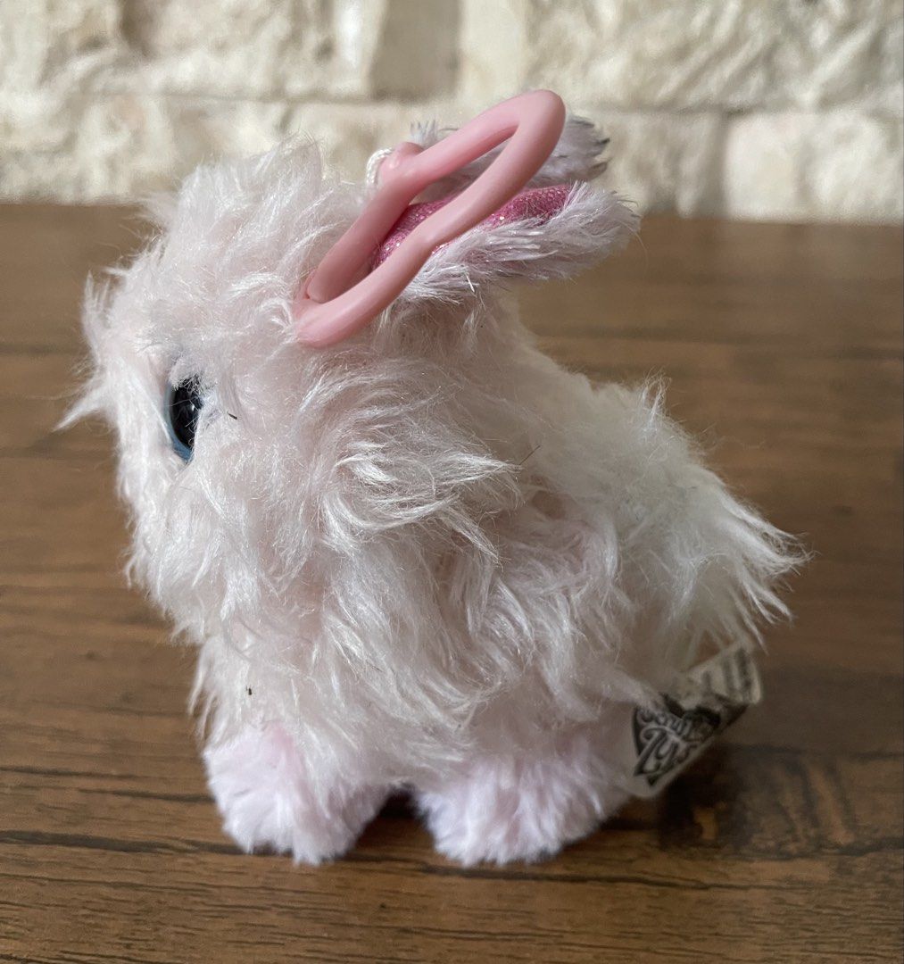 pink Scruff-a-Luvs bunny plush toy (Category: Plushies & Soft Toys) located in San Fernando. Submitted by dntjapansurpluselyu (Listing ID 1470474486, Image 3). Description: .