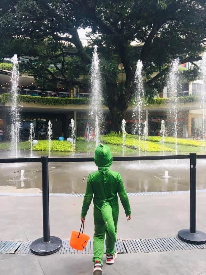 Pj Mask Gecko Costume 🦎 (Category: Babies & Kids Fashion) located in Manila. Submitted by kirsnazaaa30712 (Listing ID 1470471199, Image 3). Description: used once pinangtrick or treat lang sa sm .