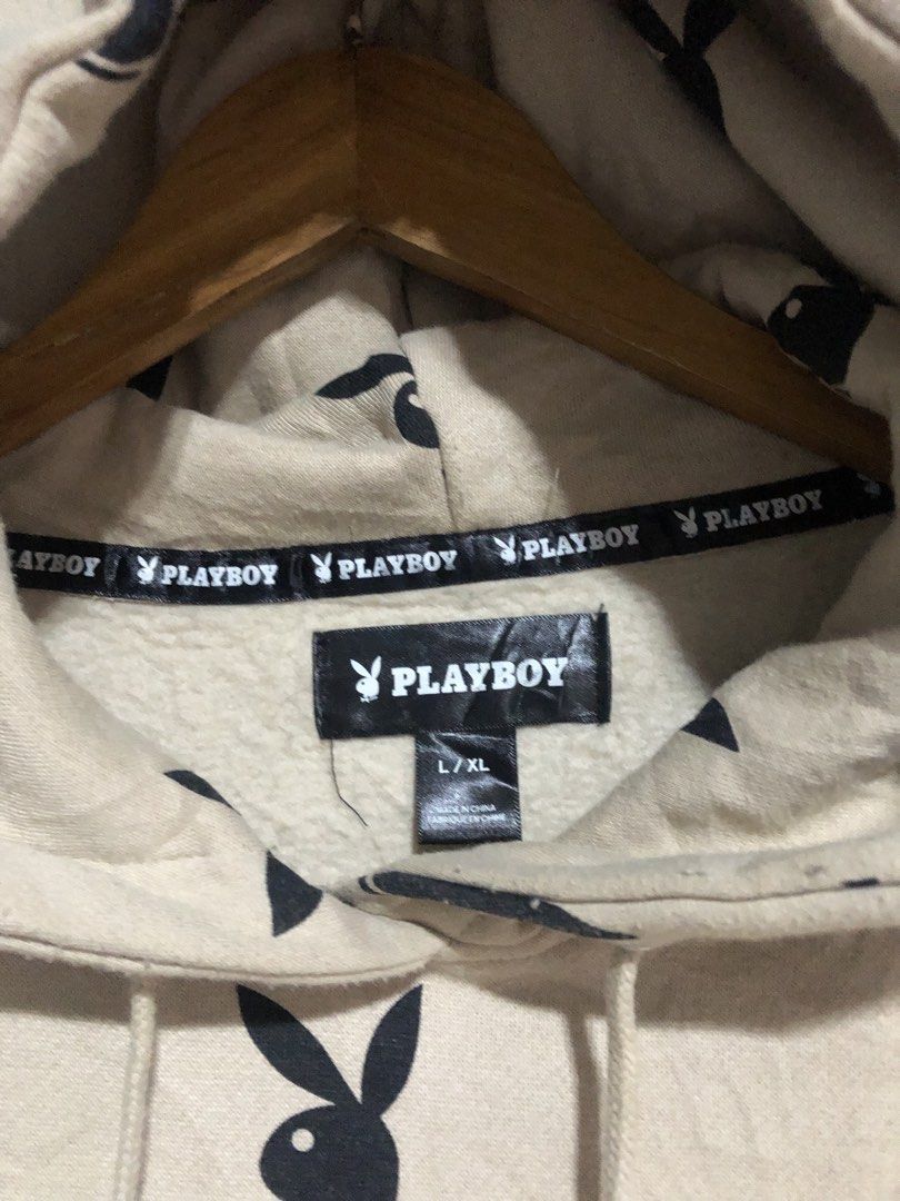 PLAYBOY HOODIE JACKET (Category: Coats, Jackets and Outerwear) located in General Trias. Submitted by gracesabel55302 (Listing ID 1470432427, Image 3). Description: PLAYBOY HOODIE JACKET SIZE… LARGE /XLARGE WIDTH…26 LENGTH…29 .