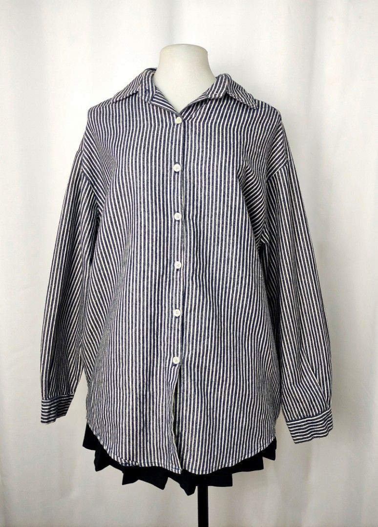 Plus Size Blue Stripes Button Down Longsleeve Polo Blouse Top (Category: Longsleeves) located in Caloocan City. Submitted by happystar.e0dc1b (Listing ID 1470484686, Image 3). Description: ⚠️PLEASE CLICK THE IMAGE TO SEE THE SIZE⚠️ FB PAGE: IPPEUNI AGASSI Location: Caloocan City ❌ No haggling ❌ No when worn ❌ No "more pics" ❌ No flaws, unless stated ❌ Request for specific measurements of neck, arm, shoulder etc will not be entertained.