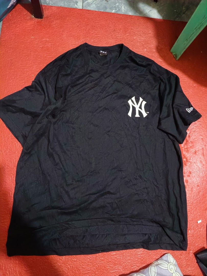 Plus size shirts (Category: Tshirts & Polo Shirts ) located in Cebu City. Submitted by negotiableprice22 (Listing ID 1470423530, Image 3). Description: Plus size width 26 Carhartt Dimes W 26.5inch L 32 inch New era X MLB Dimes W 25.5x26 inch L 31 inch both original. Baka may gusto kumuha 😍 available accepting offers.