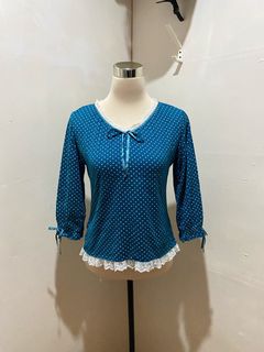 (Category: ) located in . Submitted by serenique_wear (Listing ID 1470427943, Image 1). Description: .