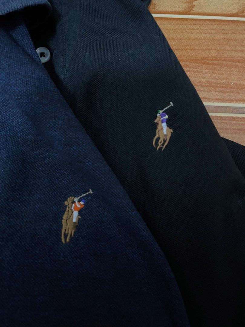 POLO SHIRT (Category: Tshirts & Polo Shirts ) located in Muntinlupa City. Submitted by clarencemirones (Listing ID 1470512614, Image 3). Description: POLO black S| 19 x 27 navy blue 21 x 27 ₱1300 for both only dm me!.