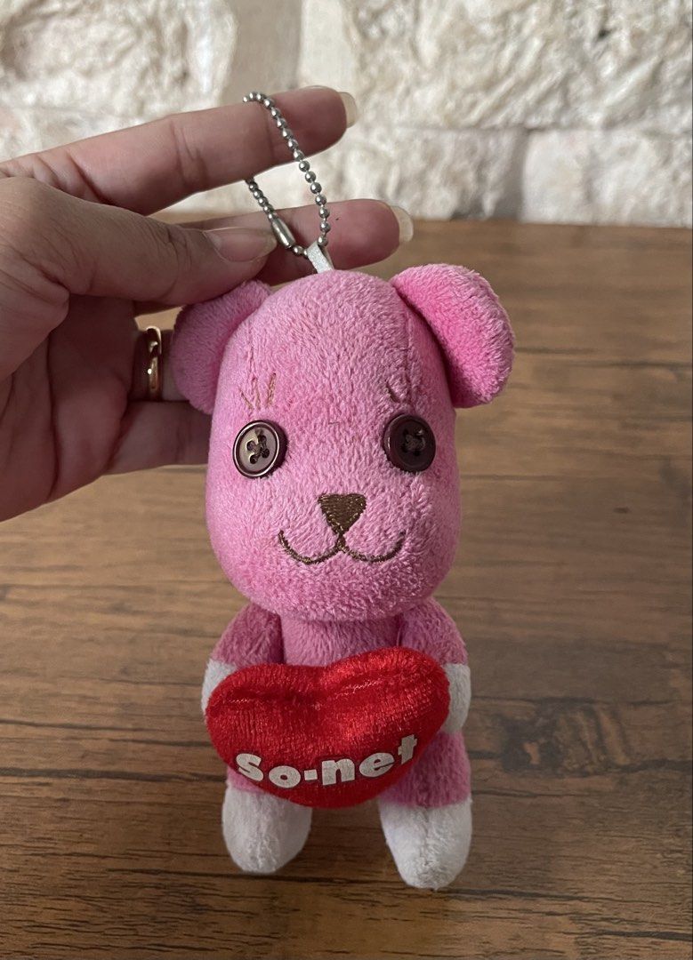 PostPet Momo plush keychain (Category: Plushies & Soft Toys) located in San Fernando. Submitted by japansurpluselyu (Listing ID 1470492243, Image 1). Description: .