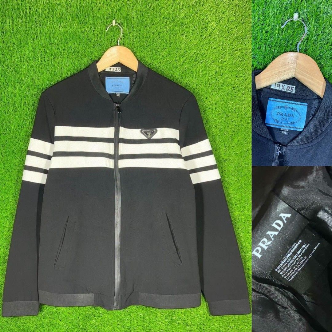 prada jacket (Category: Luxury Apparel) located in San Jose del Monte. Submitted by luxurygarments (Listing ID 1470366905, Image 1). Description: .