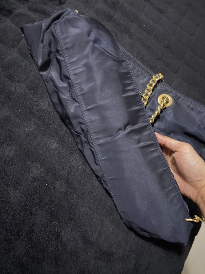 Prada Nylon Bag (Category: Luxury Bags & Wallets) located in Taguig. Submitted by ljlucero (Listing ID 1470459783, Image 3). Description: Slight faded in the chain.